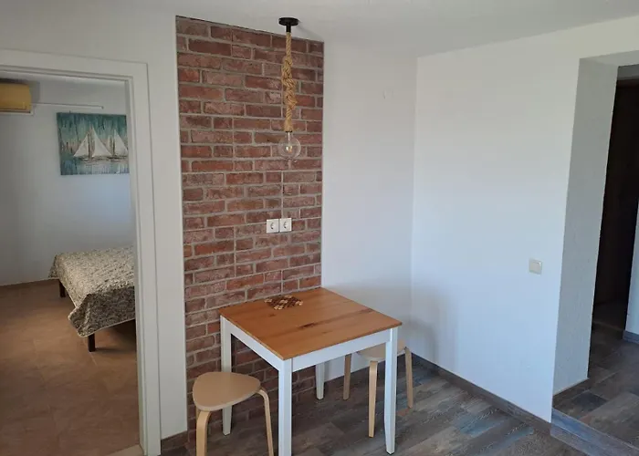 Benjak 2 Apartment *